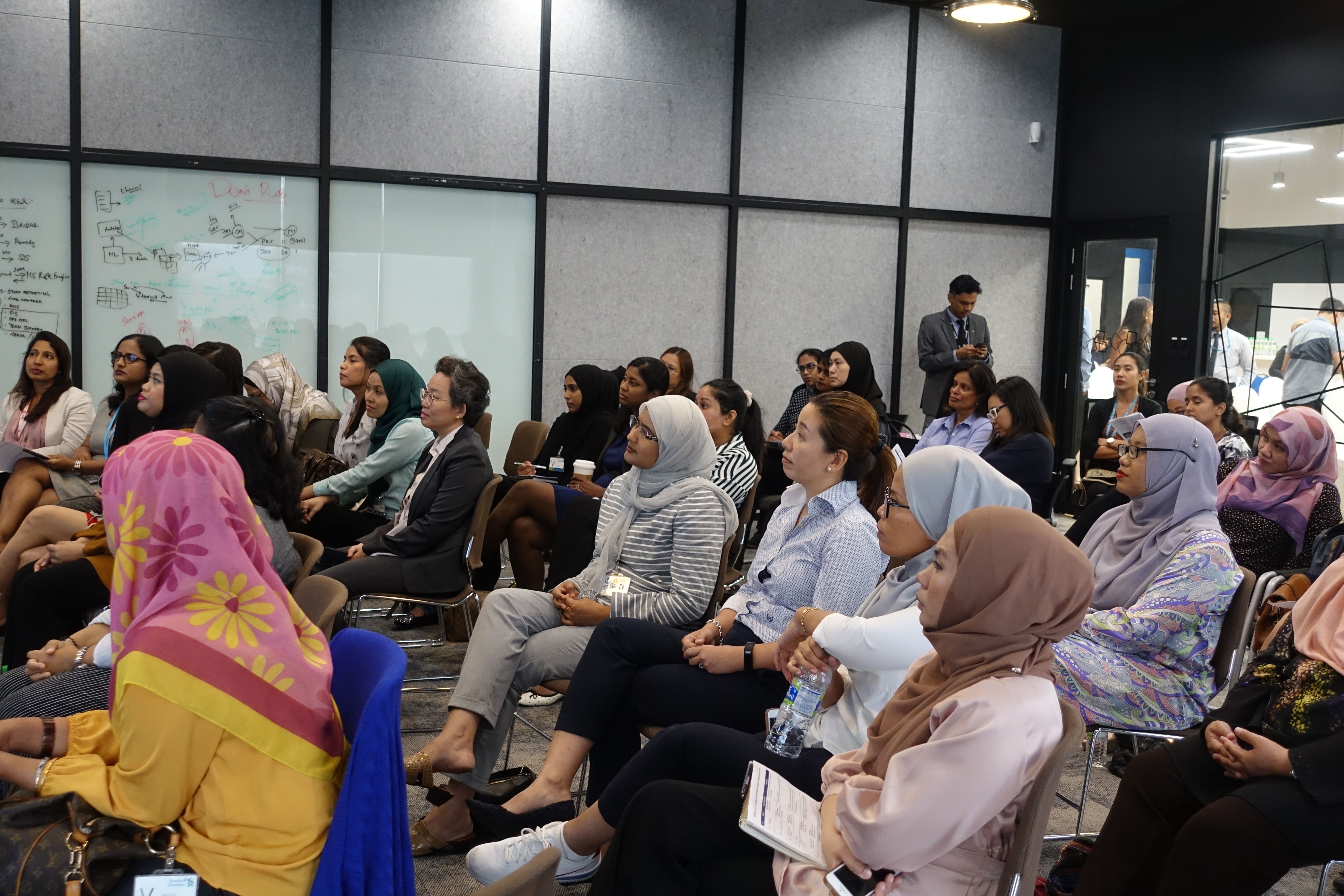 The ladies from TalentCorp’s Career Comeback pool during the sharing session.